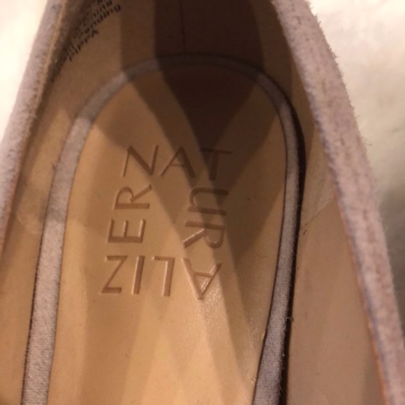 Naturalizer Pippa Suede Pump - Size 6.5W - Picture 6 of 8